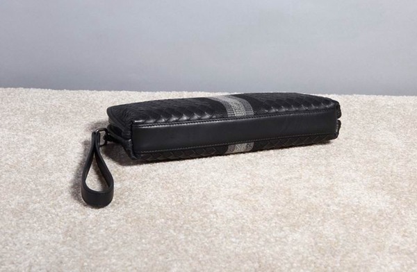 ボッテガヴェネタバッグ着用イメージ